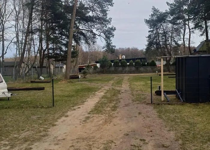 Pole Kempingowe , Carvaningowe אתר קמפינג מיצ'יצ'ניו